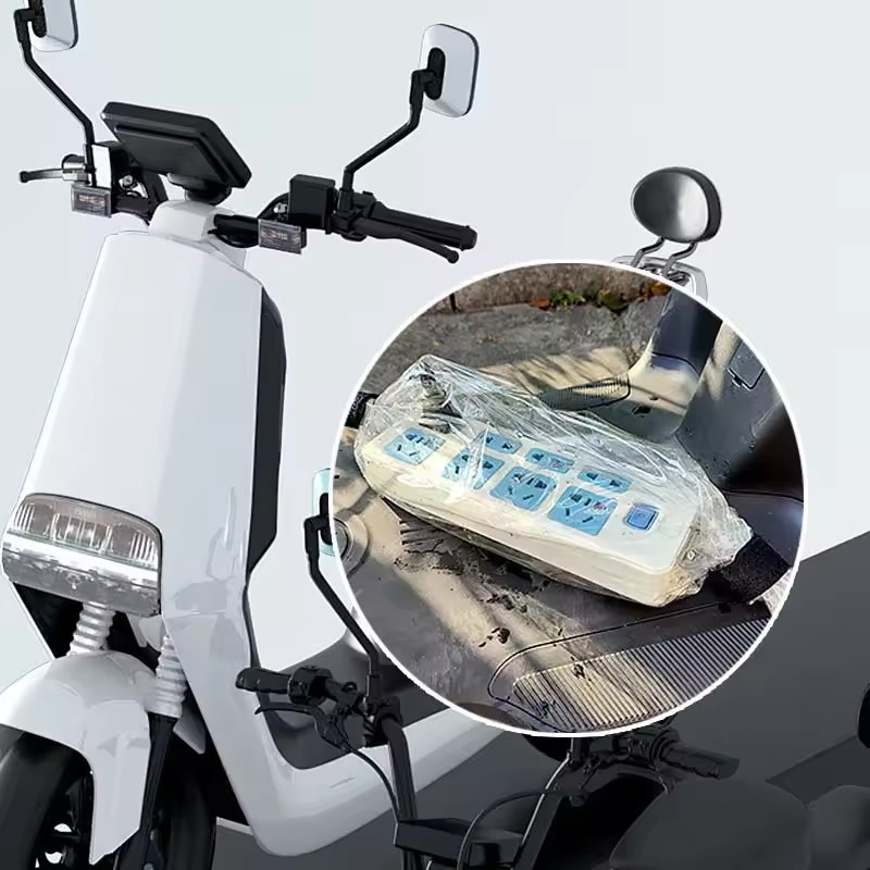 MOBIDEA Waterproof Electric Ca - Outdoor Usb Power Supply のレビューと価格