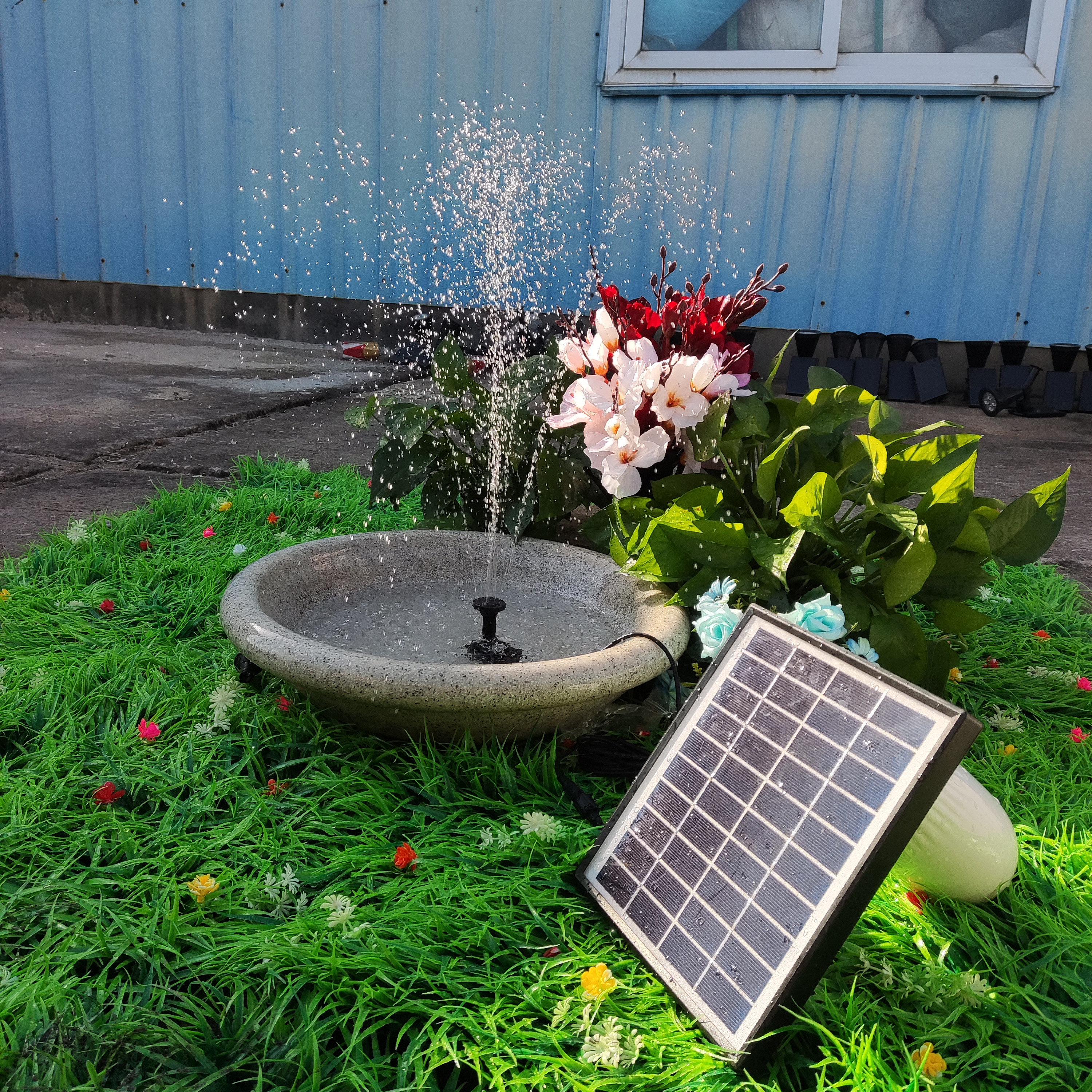 Solar Fountain, Solar Powered  - Water Pump Submersible のレビューと価格