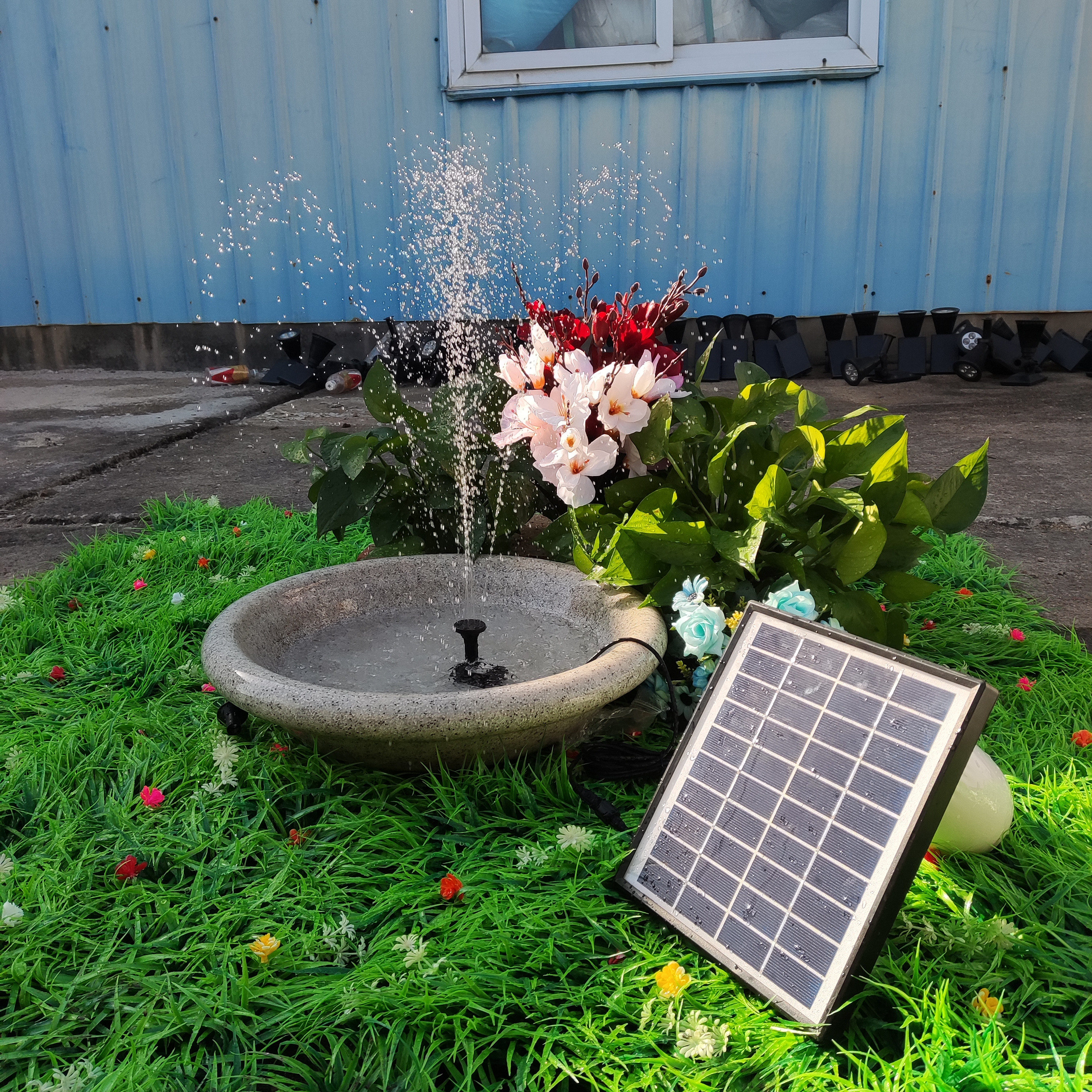 Solar Fountain, Solar Powered  - Water Pump Submersible のレビューと価格