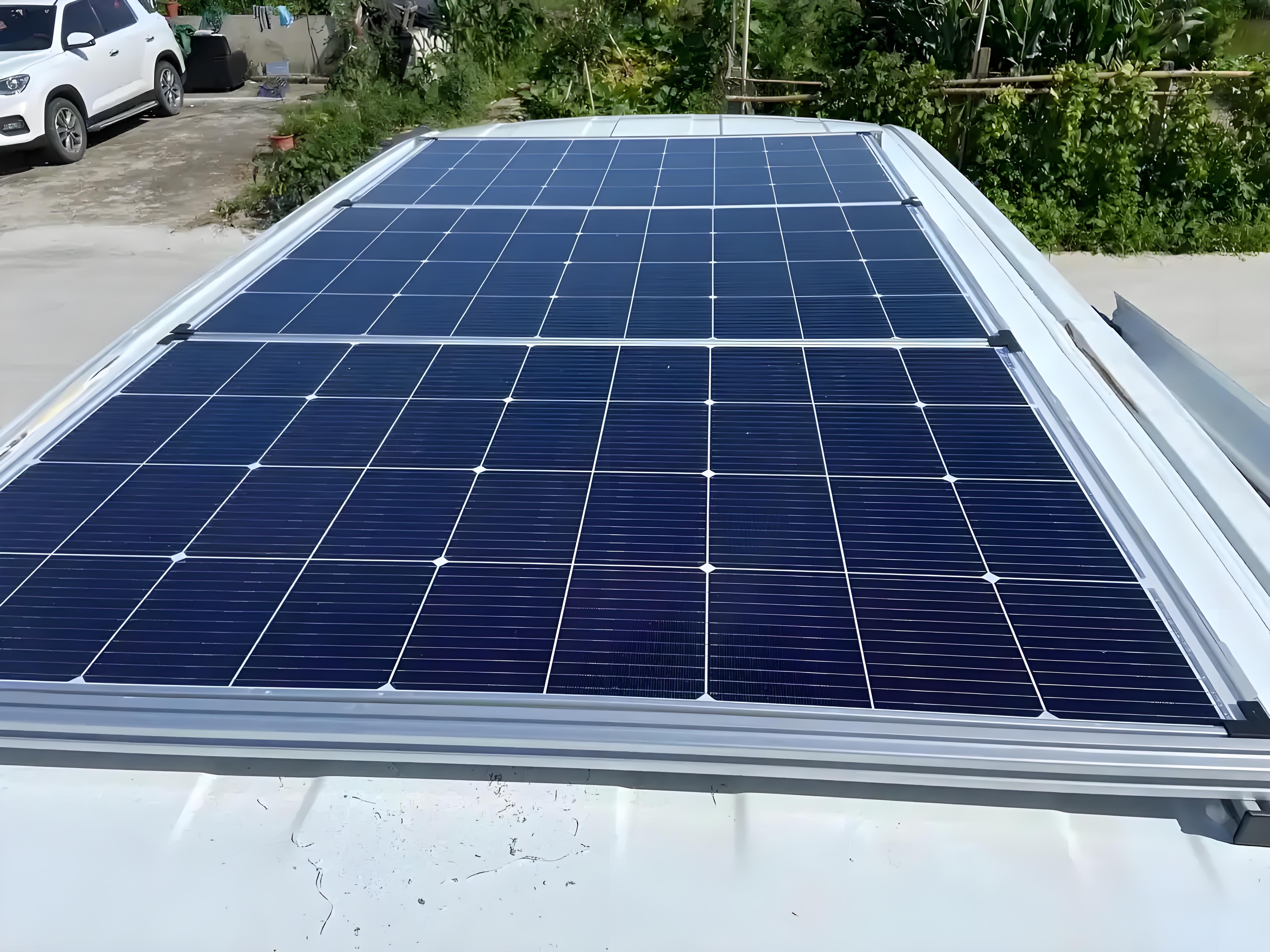 Retractable Weatherproof Patio - Outdoor Power House のレビューと価格