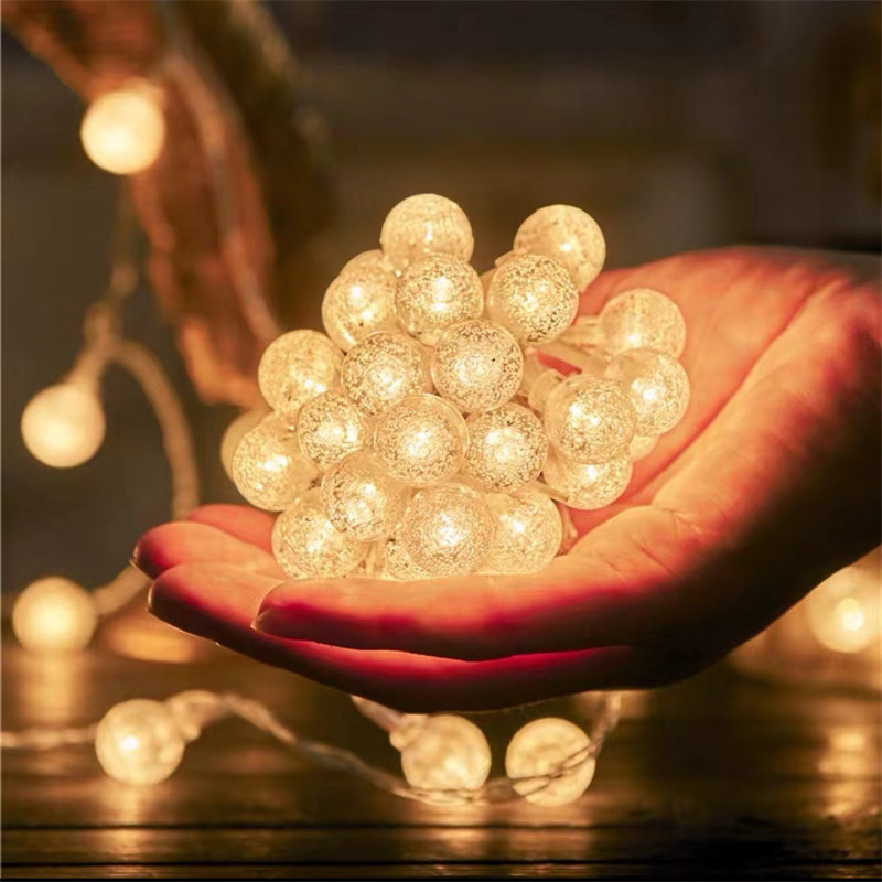 Battery-Powered Bubble Ball LE - Outdoor Power House のレビューと価格