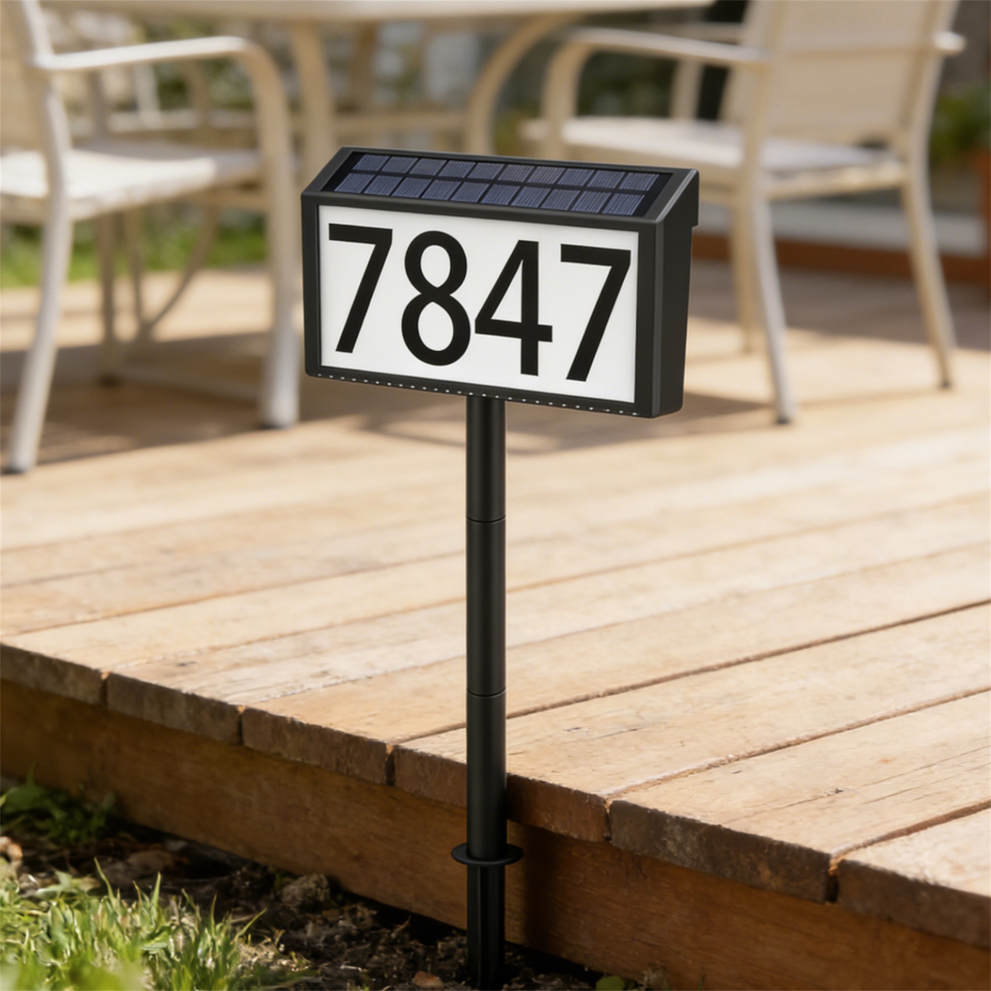 Solar Powered LED House Number - Outdoor Power House のレビューと価格
